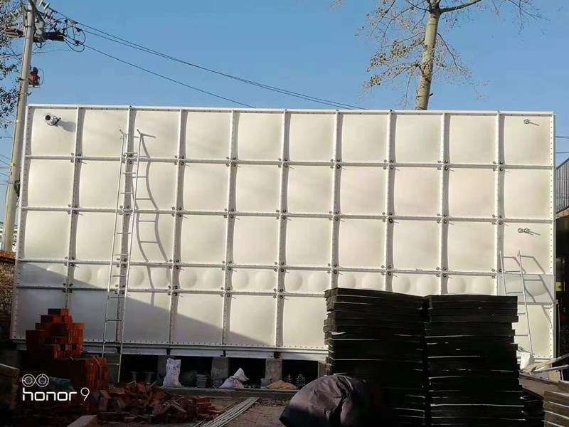 玻璃鋼消防（fáng）水箱