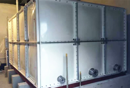 玻（bō）璃鋼水箱圖