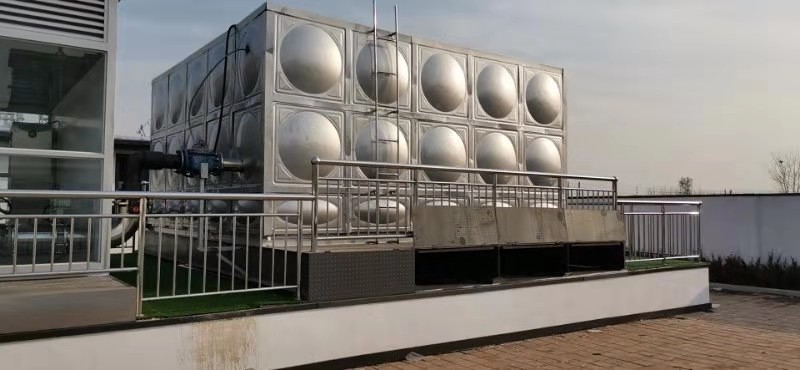 滄州市裝配式不鏽鋼保溫水箱（xiāng）