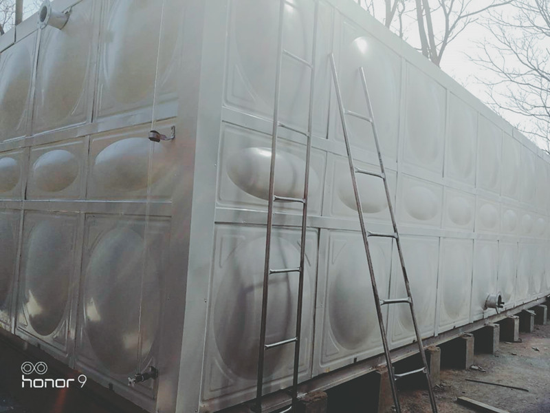 2022年冬奧會會（huì）場玻璃鋼保（bǎo）溫水箱