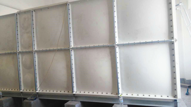 淄博（bó）玻璃鋼水箱