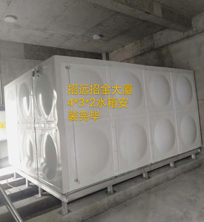 煙台（tái）市24立方聚氨（ān）酯發泡熱（rè）鍍鋅保溫（wēn）水箱