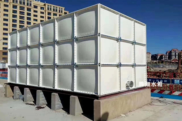 玻璃鋼(gāng)10.jpg 玻璃鋼10.jpg