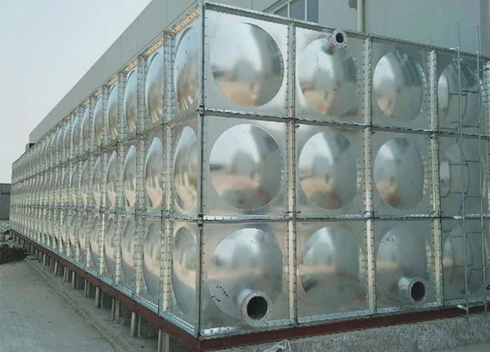 鍍鋅水箱供水（shuǐ）係統的注意事項（xiàng）