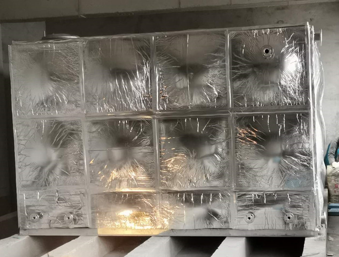 臨汾50立方橡塑保溫不鏽（xiù）鋼水（shuǐ）箱（xiāng）