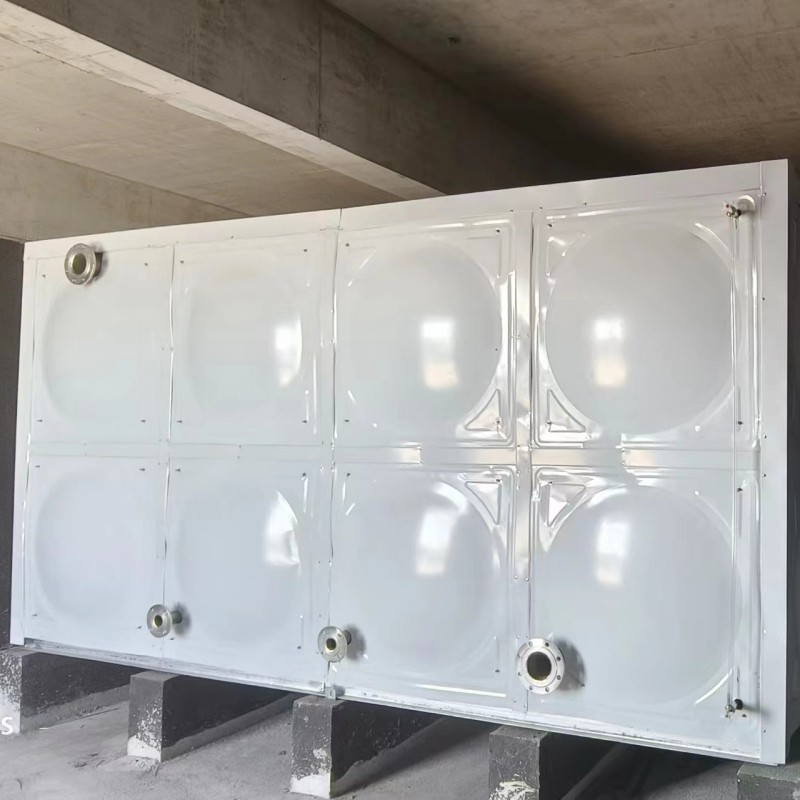 北京市西城區半步橋街玻璃（lí）鋼水箱項目