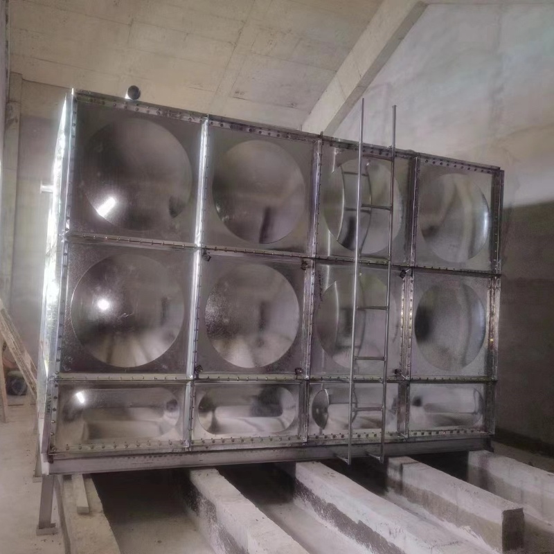 濟南鍍鋅鋼（gāng）板水箱項（xiàng）目安裝完成